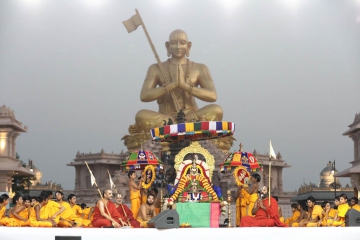 Statue-of-Equality-006