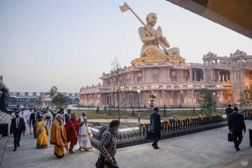 Statue-of-Equality-010