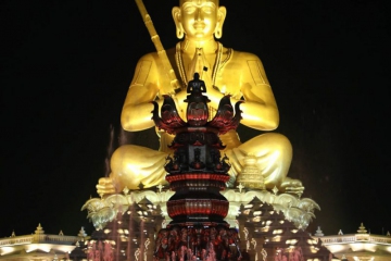Statue-of-Equality-087